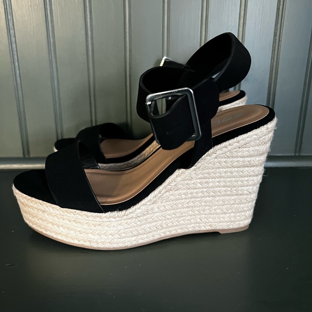 Chic Black and Cream Wedge Sandals with Ankle Straps